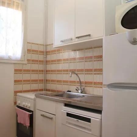 Dom Roches Rouges 2 Apartamento *